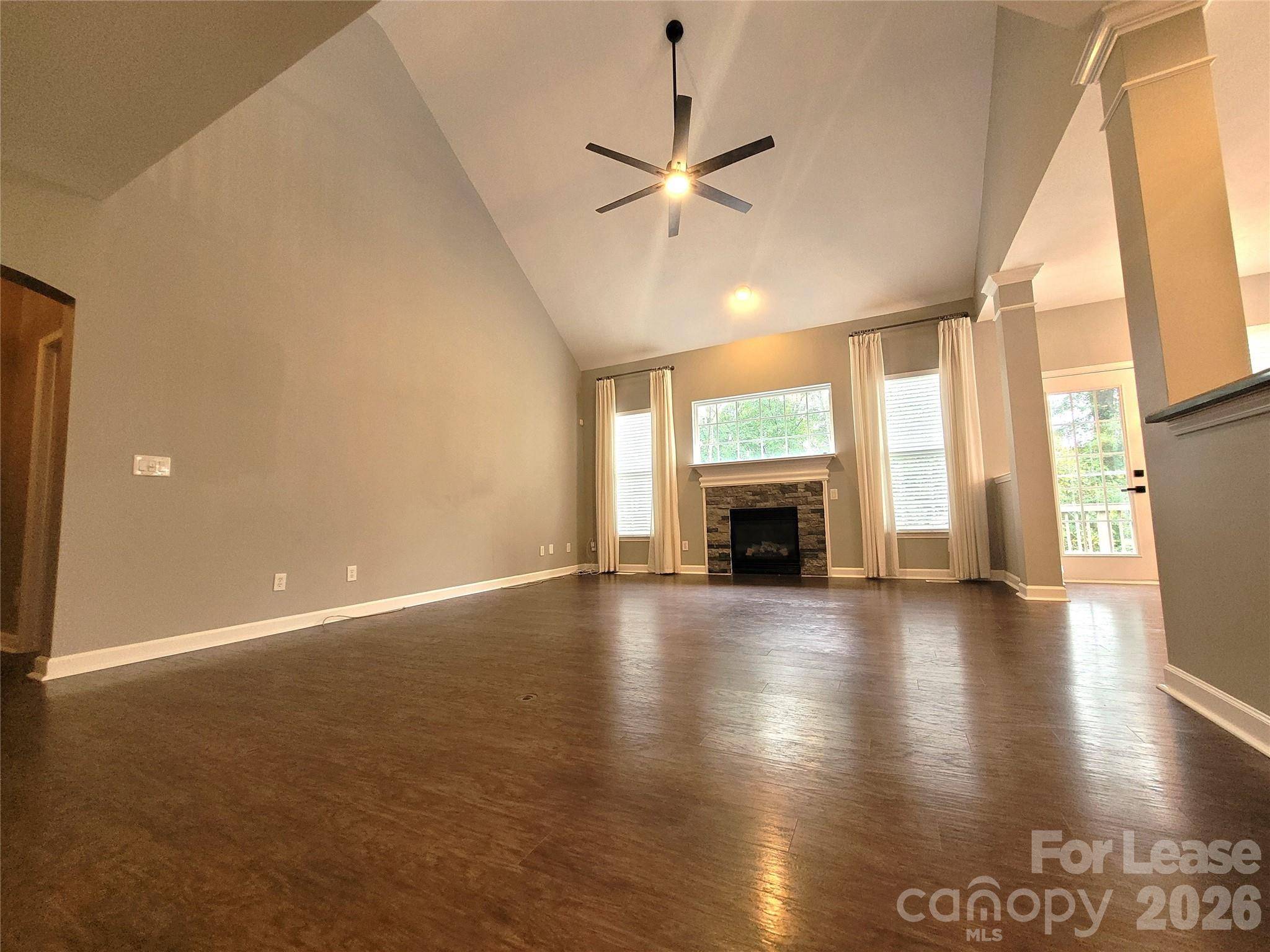 5618 Branthurst DR, Charlotte, NC 28269