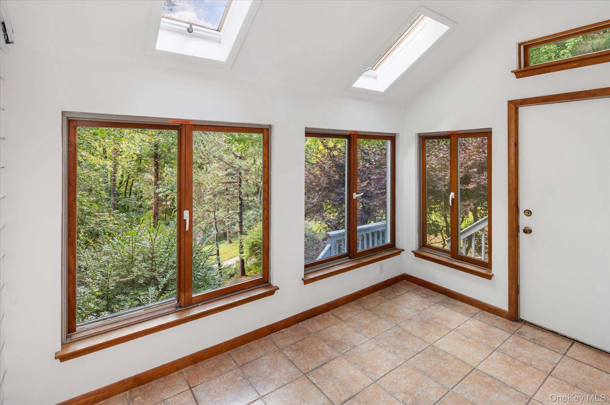 275 Todd RD, Katonah, NY 10536