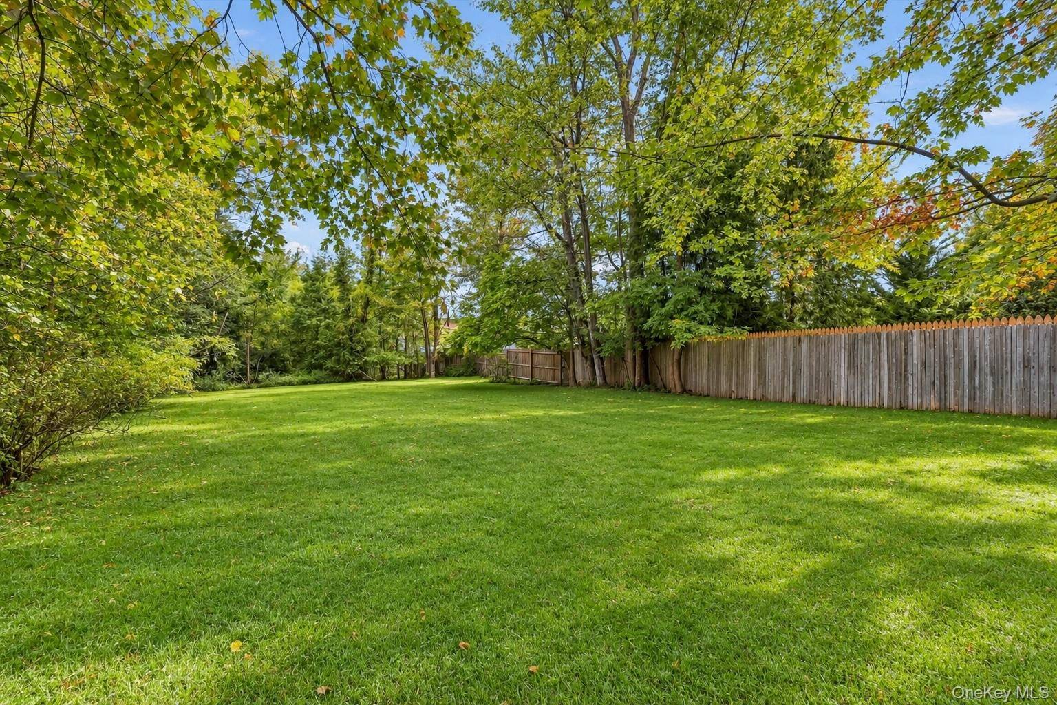 118 Ridge RD, Valley Cottage, NY 10989