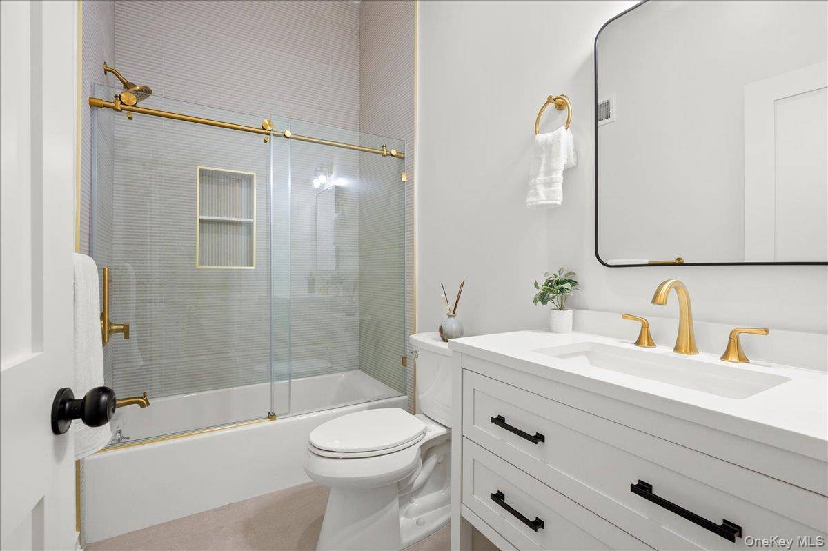 360 western HWY #3, Tappan, NY 10983