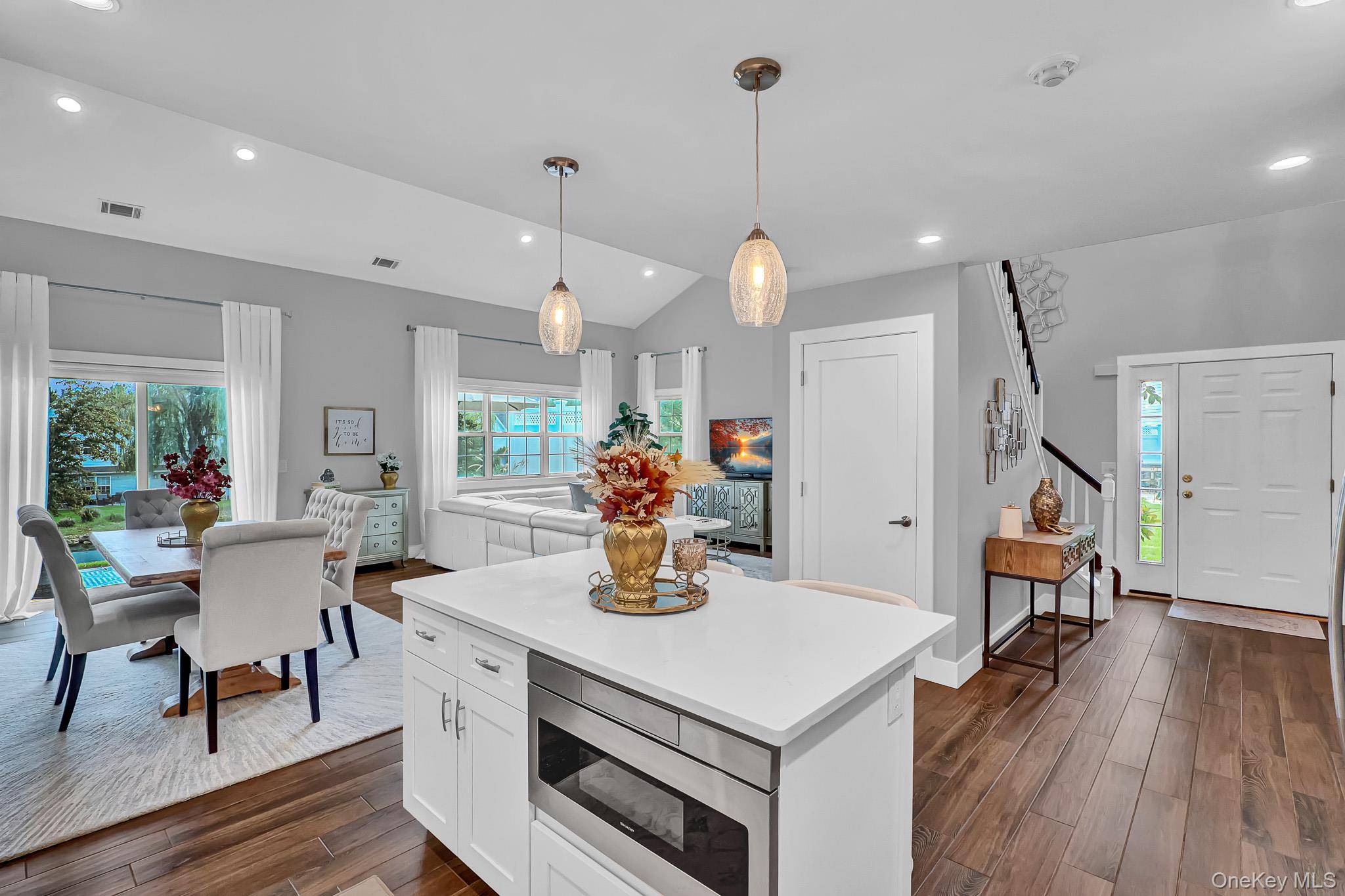 224 Erik DR, East Setauket, NY 11733