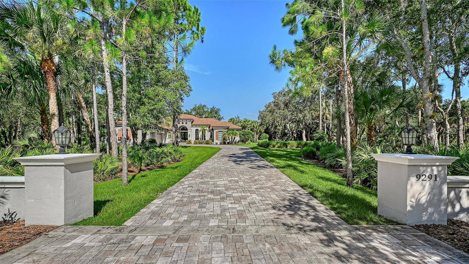 9291 SWAYING BRANCH RD, Sarasota, FL 34241