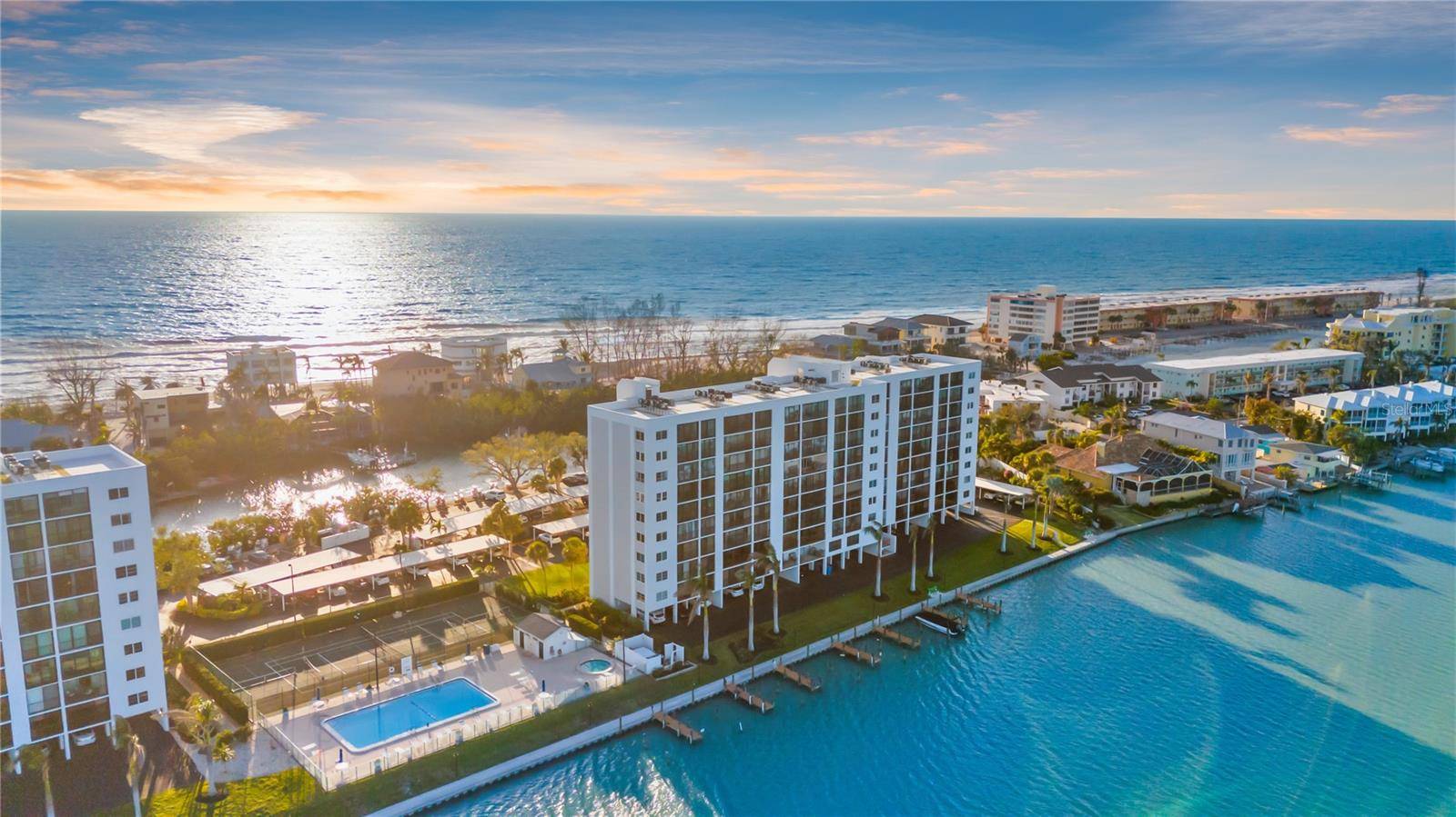 9397 MIDNIGHT PASS RD #506, Sarasota, FL 34242