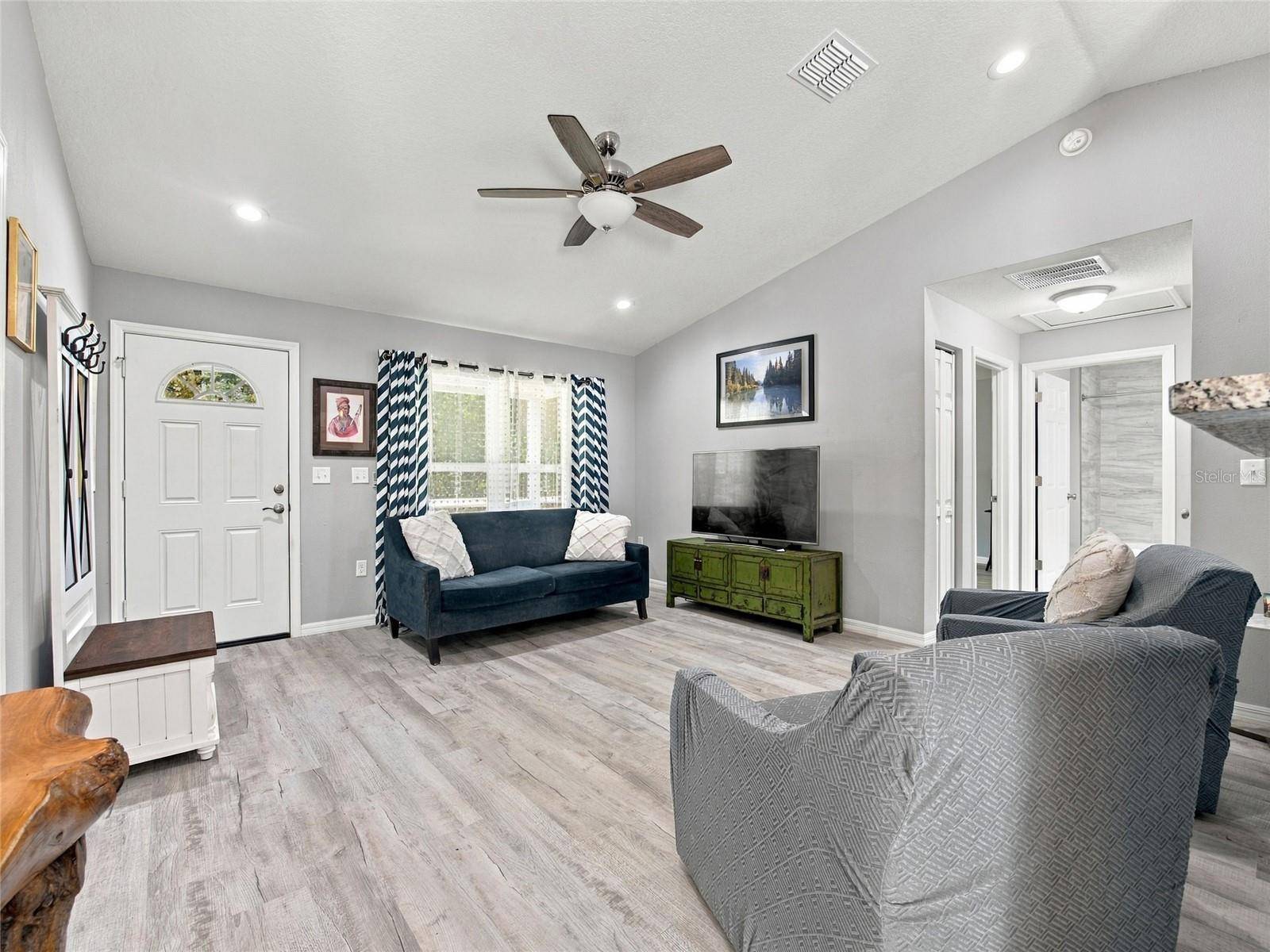 1658 NE 162ND PL, Citra, FL 32113
