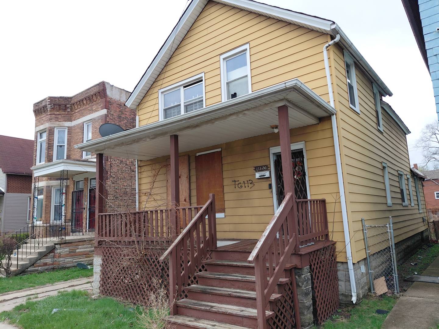 11520 S Perry AVE, Chicago, IL 60628