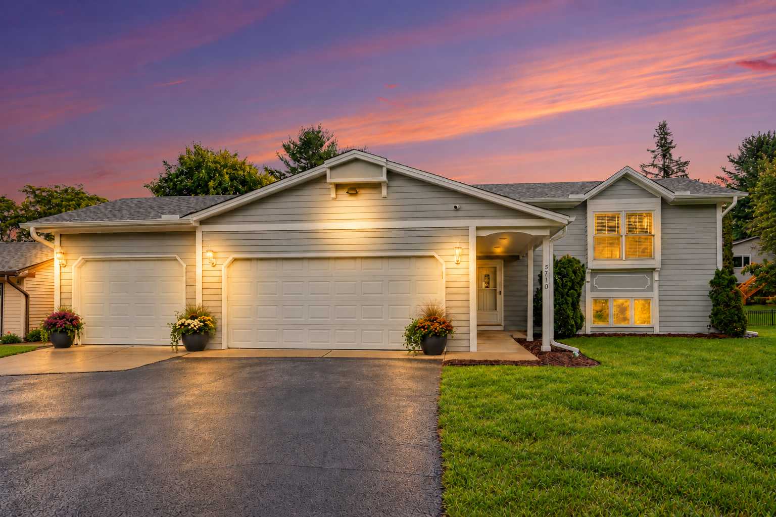 5710 Turtle Lake RD, Shoreview, MN 55126