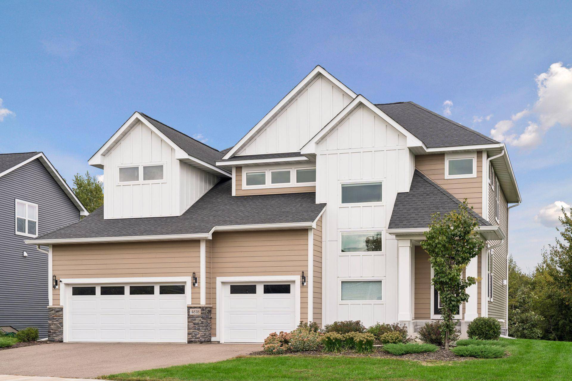 4818 128th CIR NE, Blaine, MN 55449