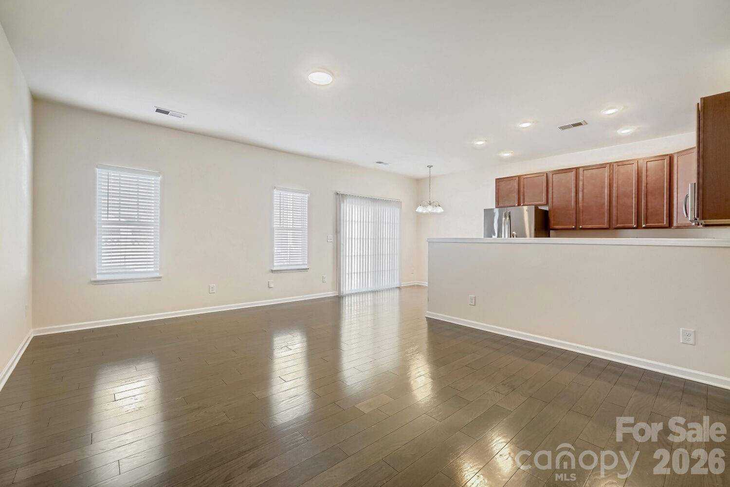 5008 Spring Arbor LN, Charlotte, NC 28213