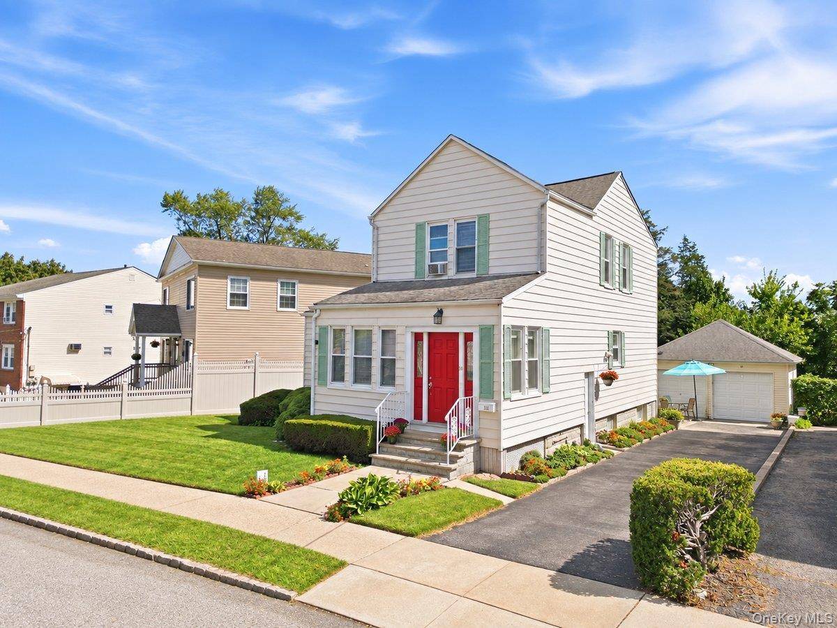14 Sumner AVE, Yonkers, NY 10704