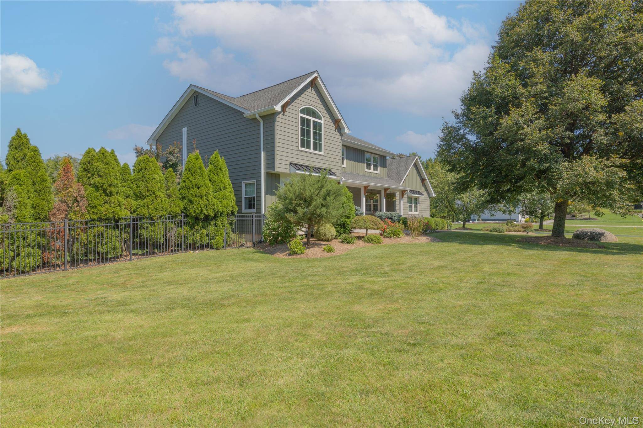 51 Marycrest RD, West Nyack, NY 10994
