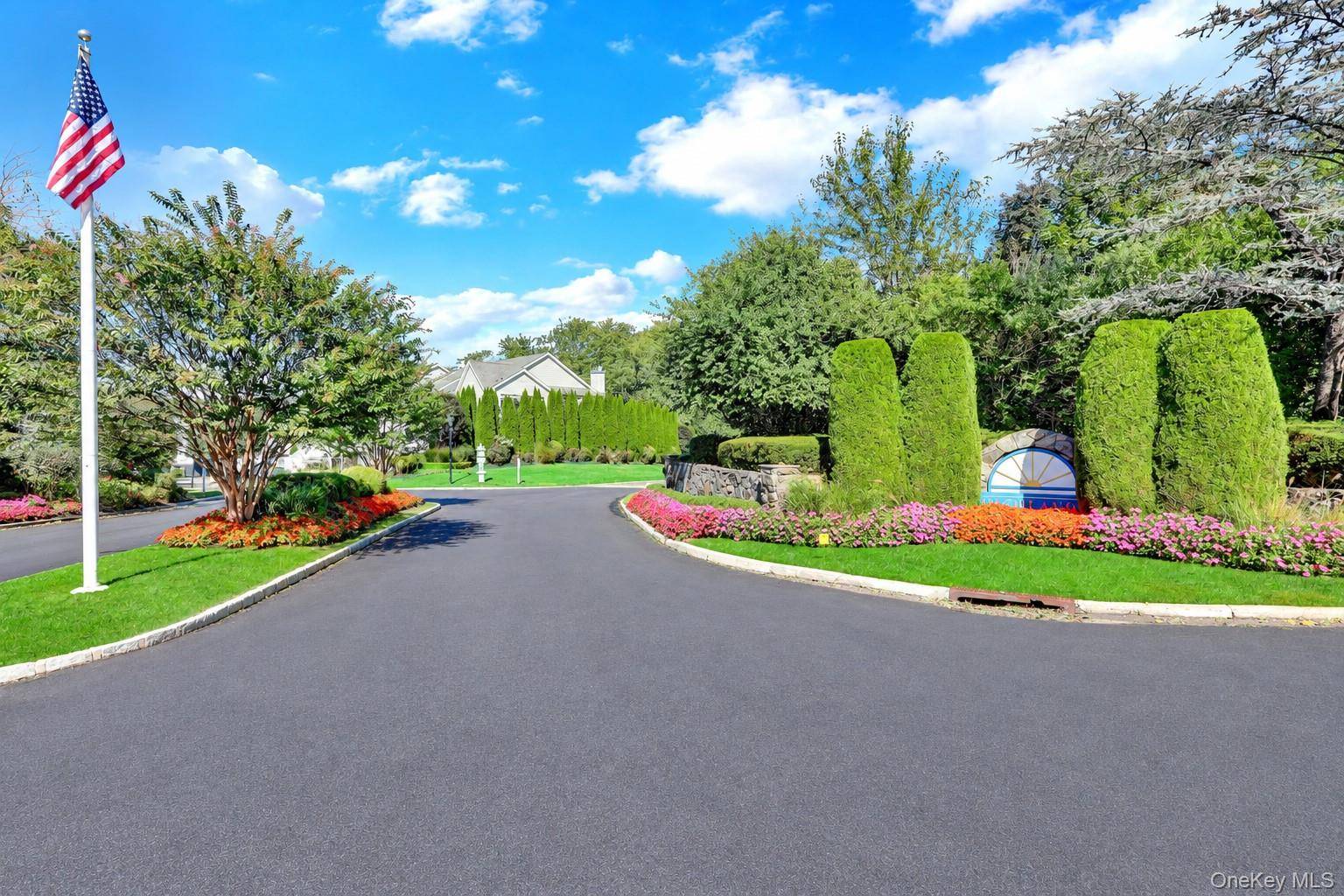217 Windward CT, Port Jefferson, NY 11777