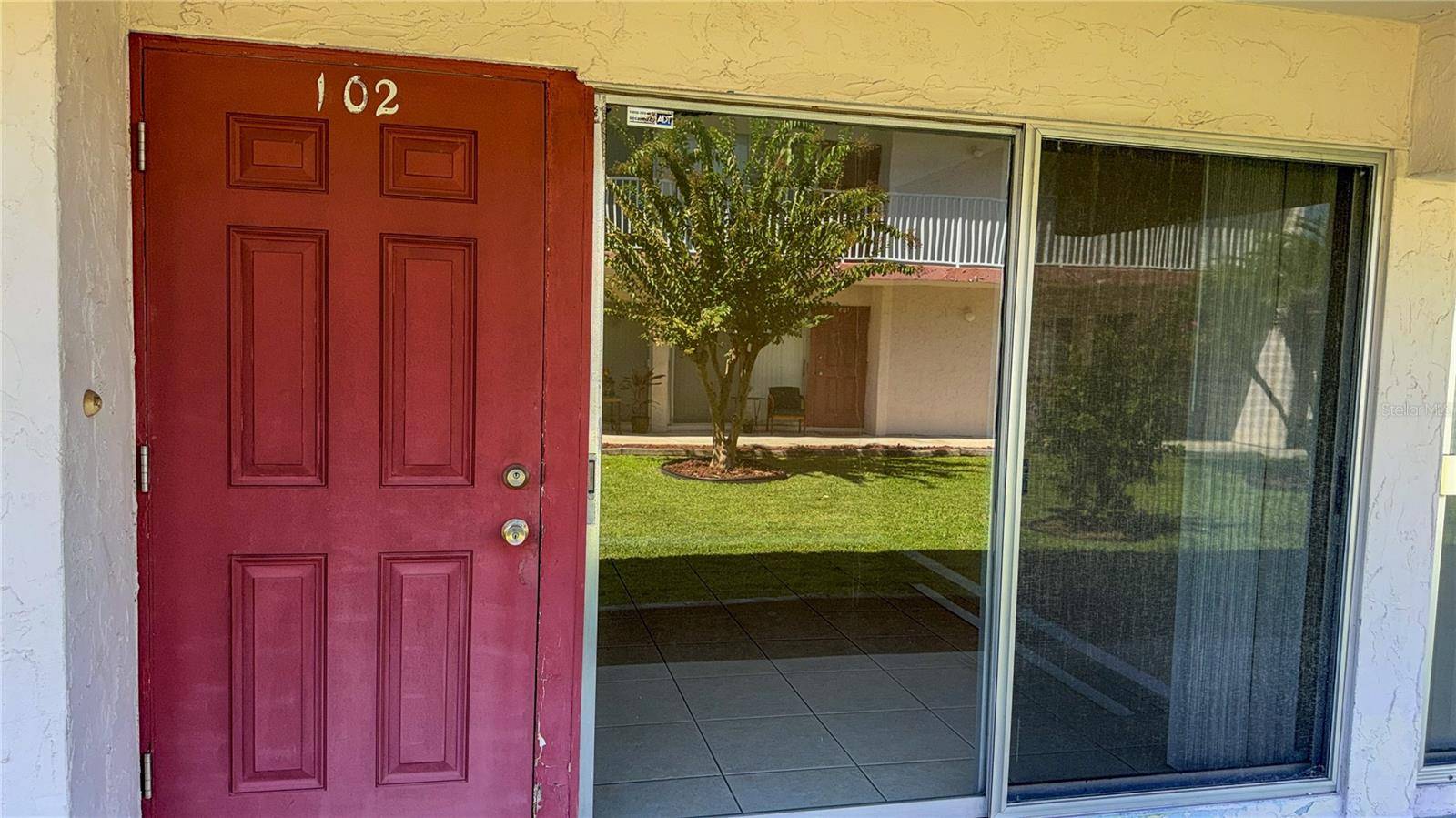 2920 CLARK RD #102, Sarasota, FL 34231