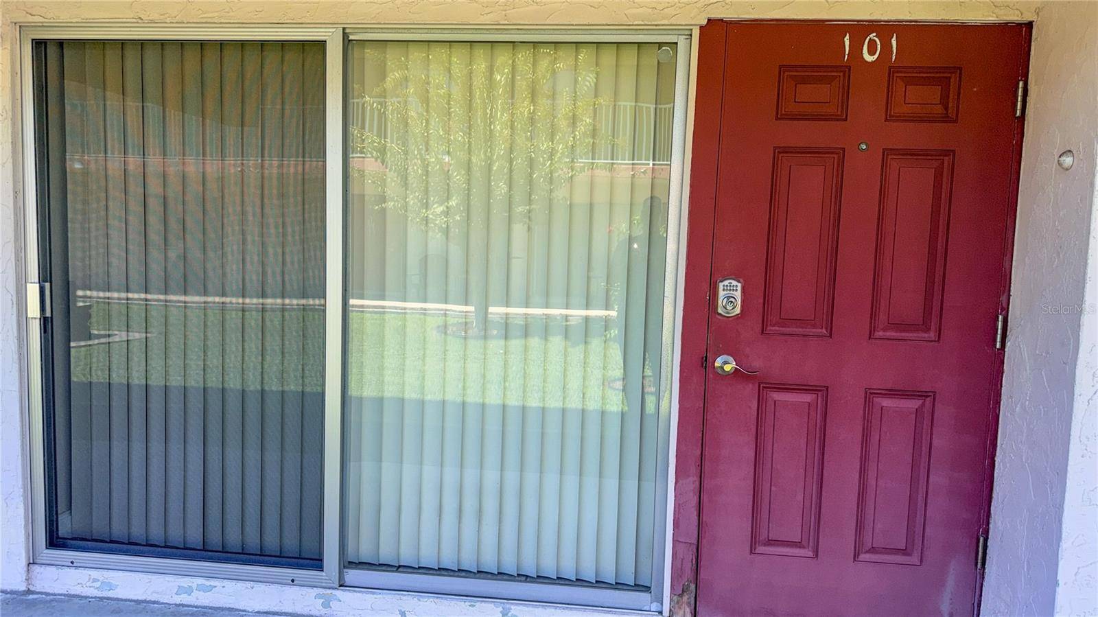 2920 CLARK RD #101, Sarasota, FL 34231