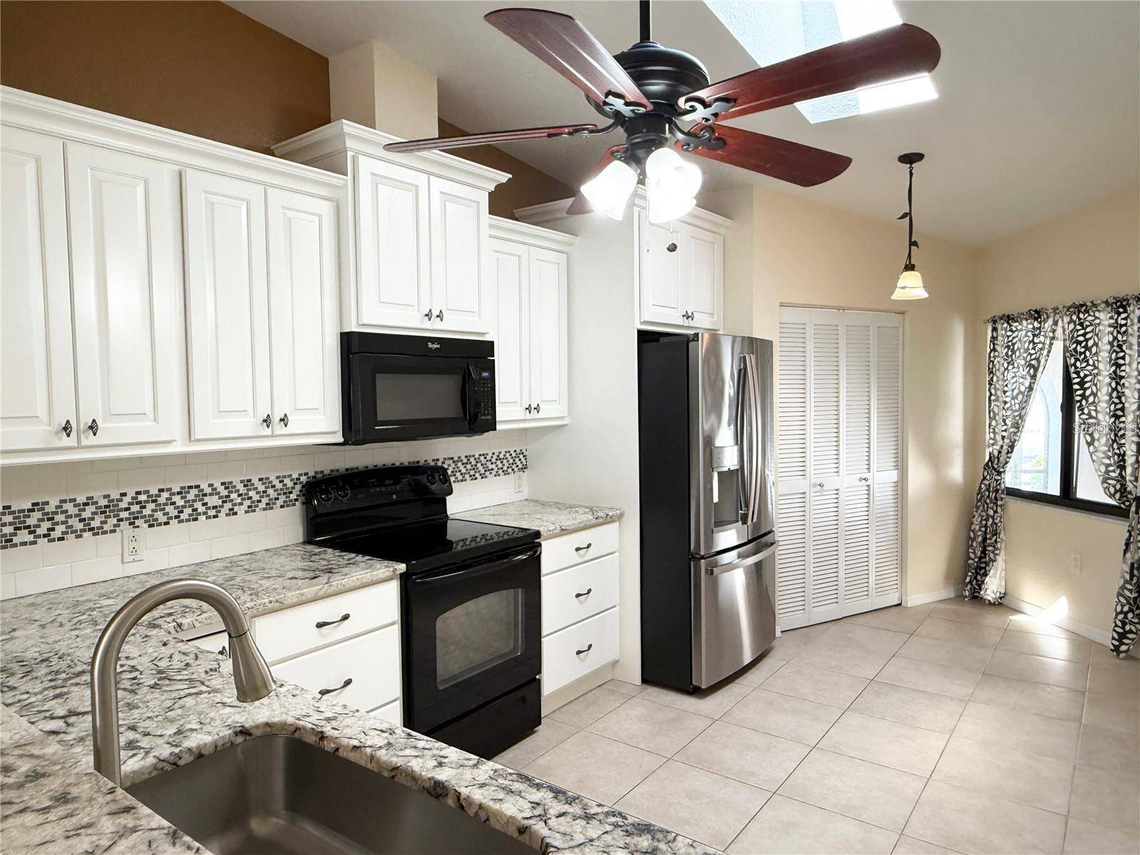 1640 ATARES DR #16, Punta Gorda, FL 33950