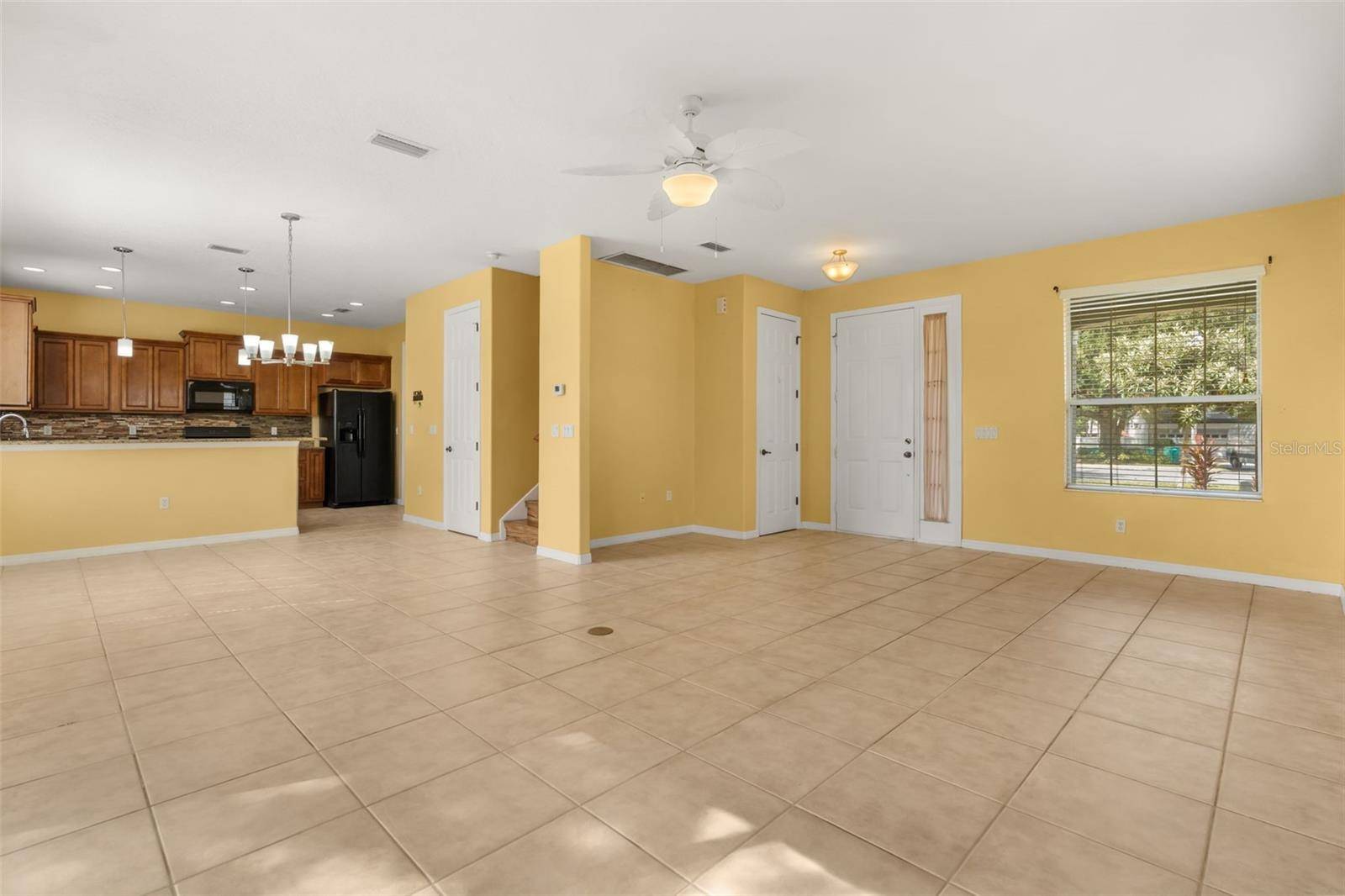 413 SPLIT OAK CT, Eustis, FL 32736