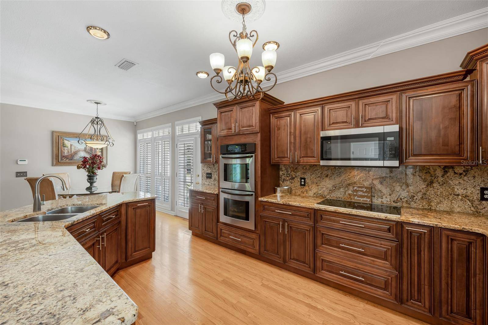 4535 W BEACHWAY DR, Tampa, FL 33609