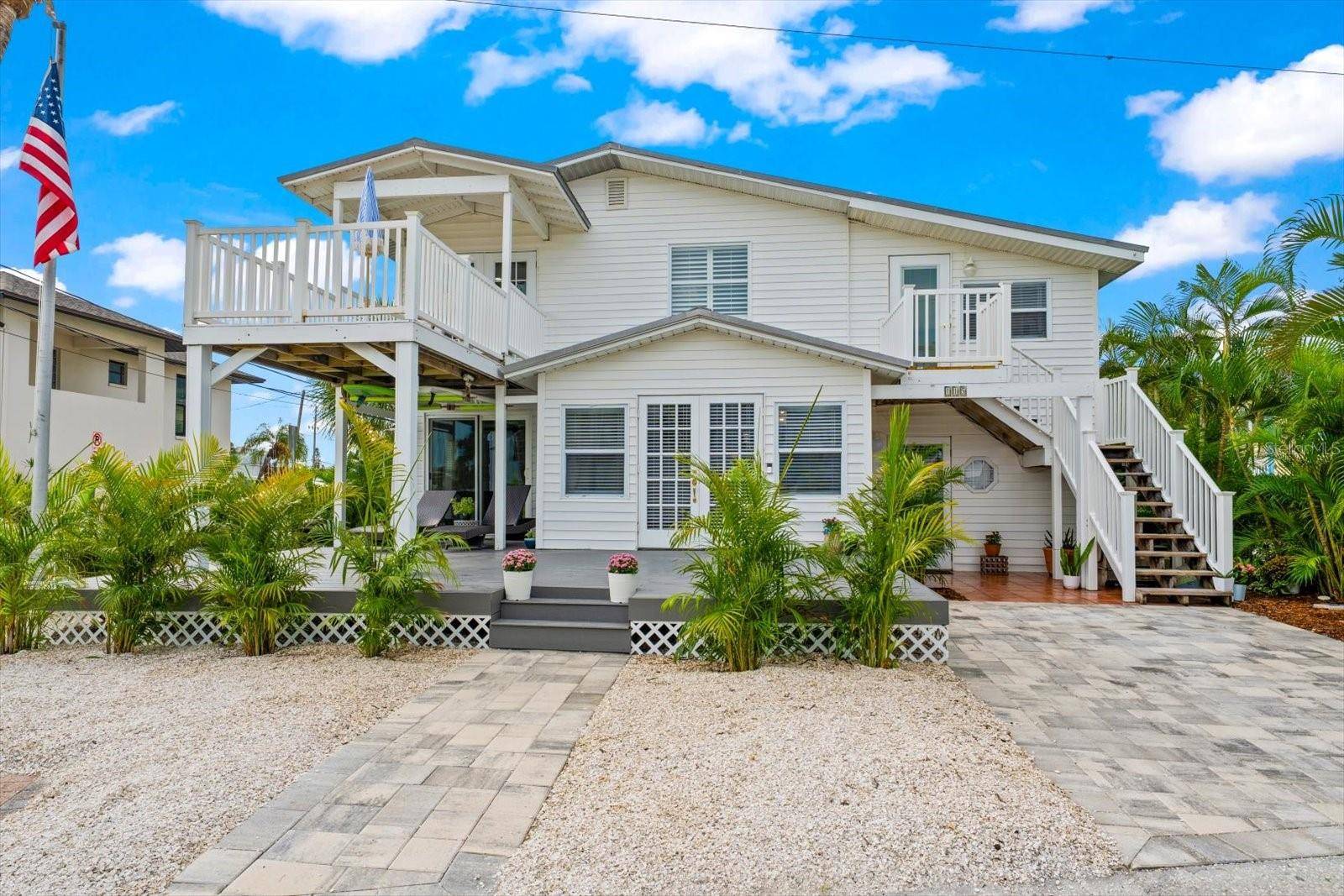 115 99TH AVE, Treasure Island, FL 33706