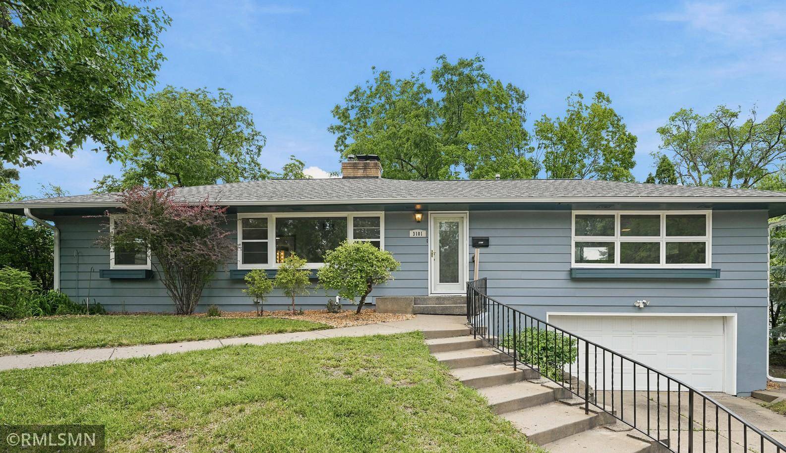 3101 W Armour TER, Saint Anthony, MN 55418