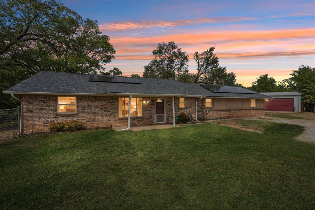 1658 County Road 1220, Tuttle, OK 73089