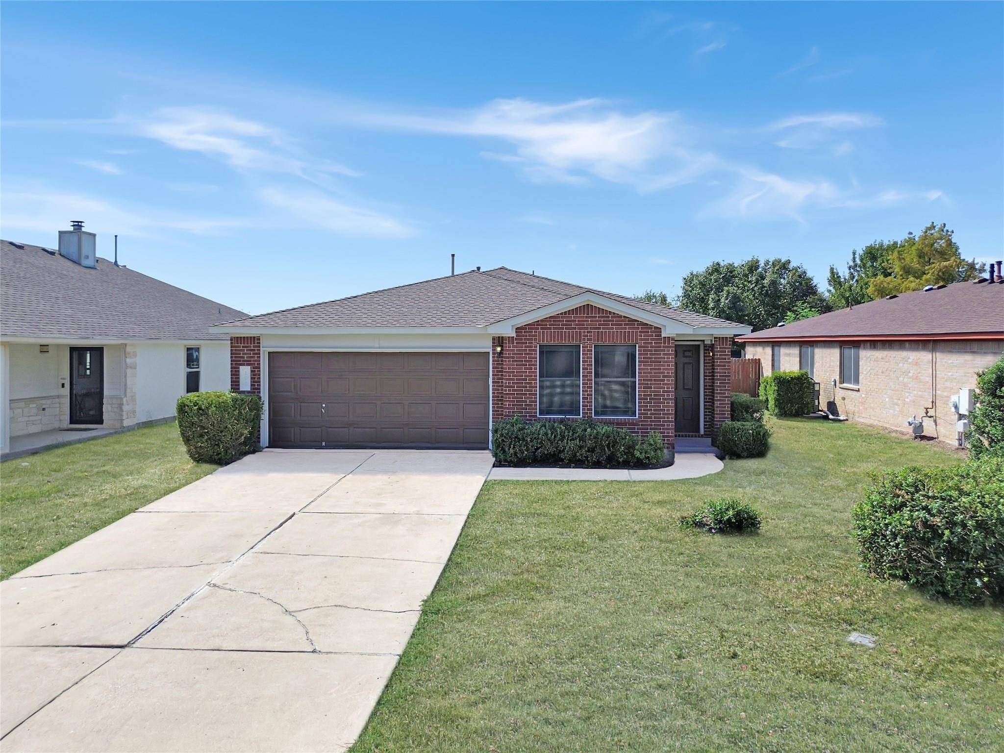 102 Ryan CV, Hutto, TX 78634