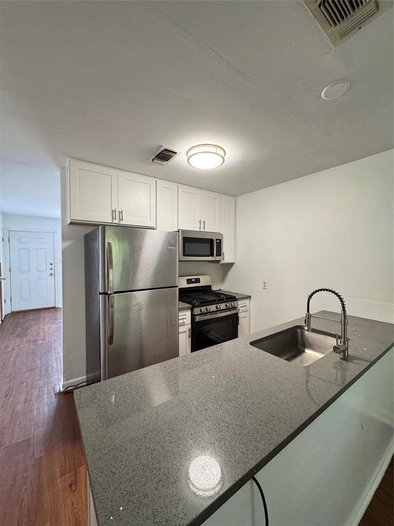 3007 Matador DR #B, Austin, TX 78741