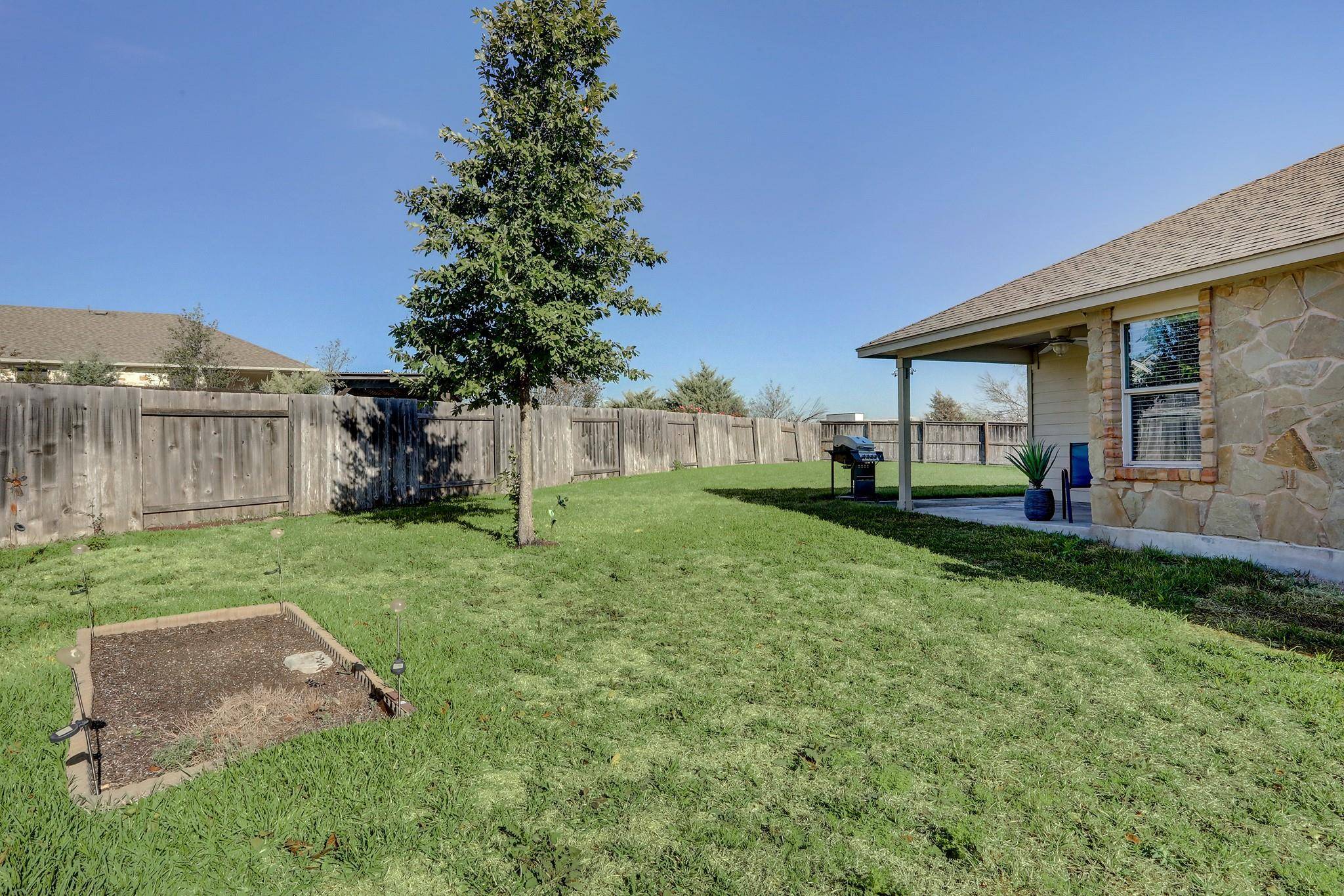 1213 Sunny Meadows LOOP, Georgetown, TX 78626