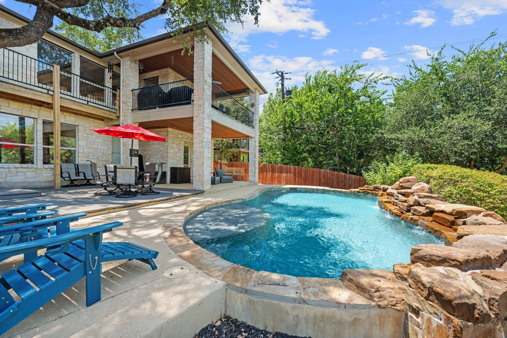 5002 Weletka DR, Austin, TX 78734