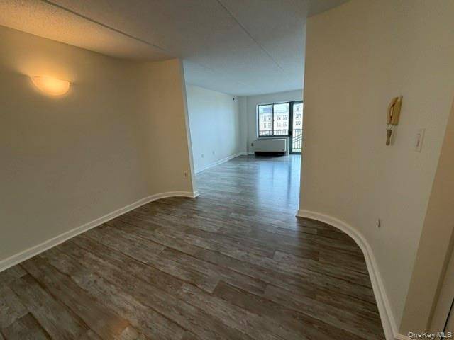 136 Beach 117th ST #21, Rockaway Park, NY 11694