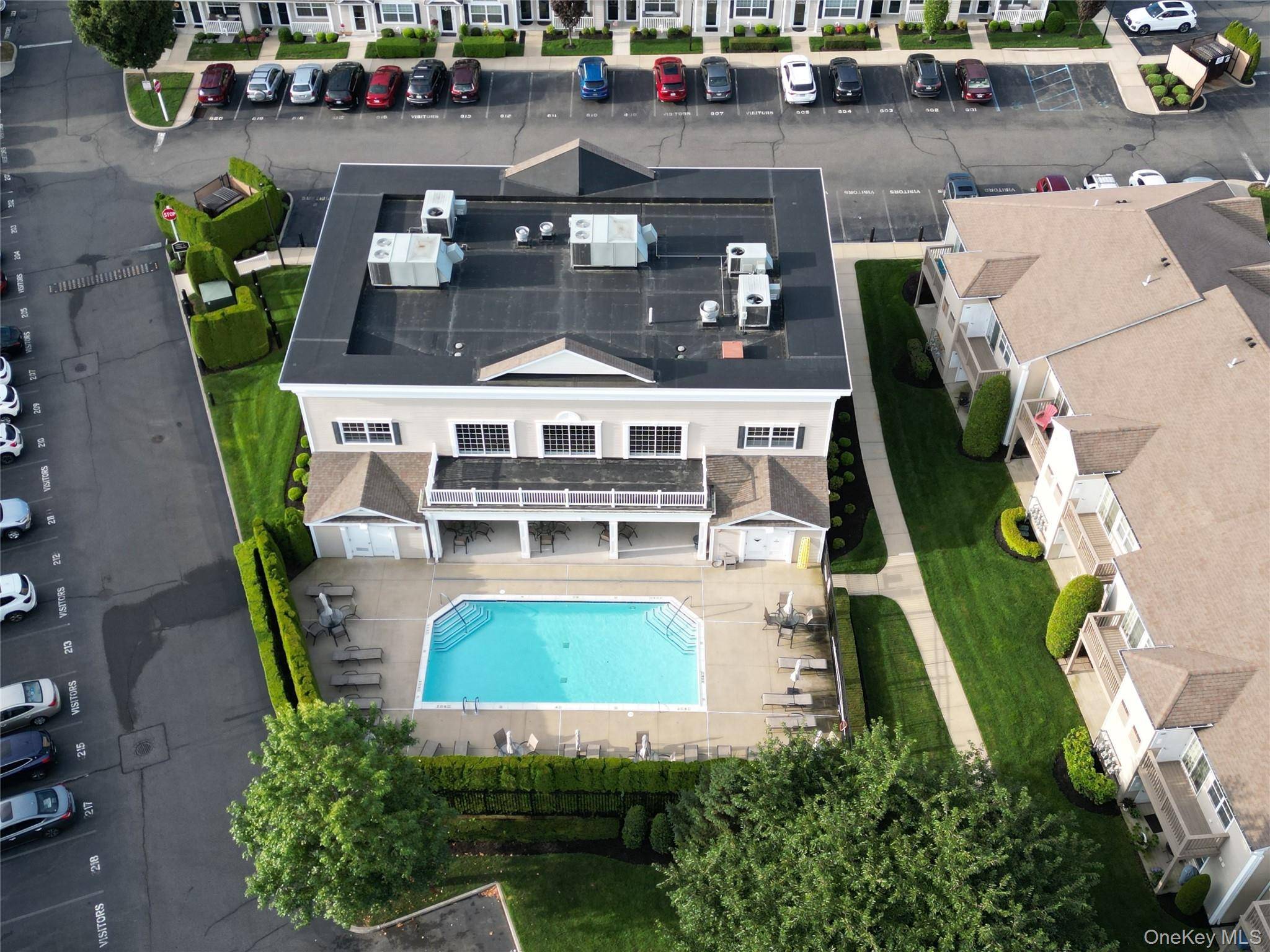 1003 Willow LN, Valley Stream, NY 11580