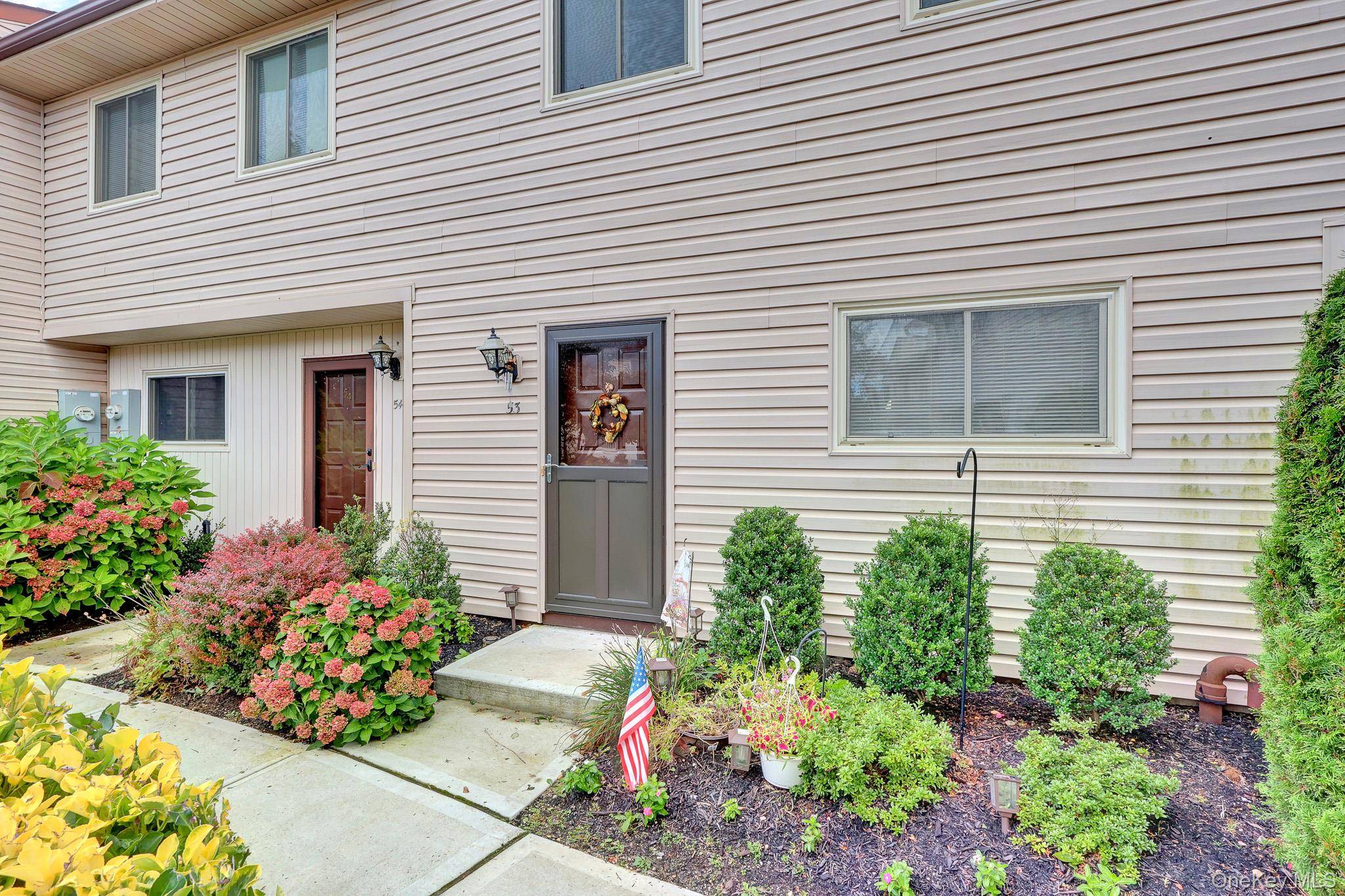 650 Newbridge Road ##53, East Meadow, NY 11554