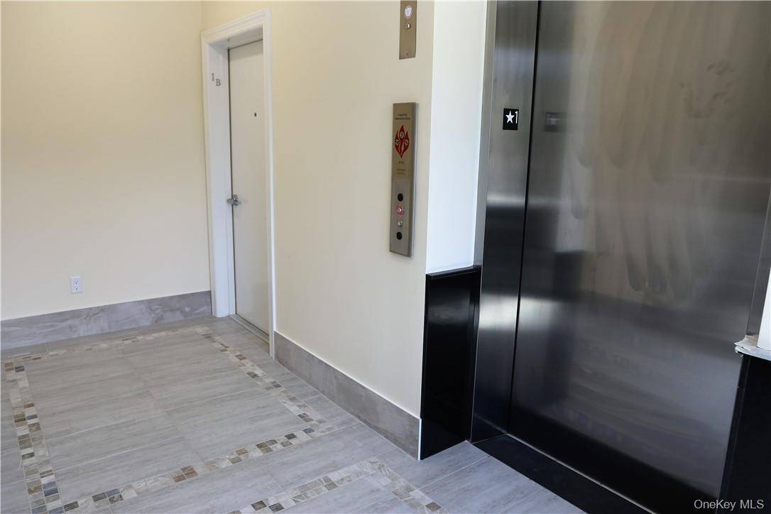 23 E Main ST #3A, Pawling, NY 12564