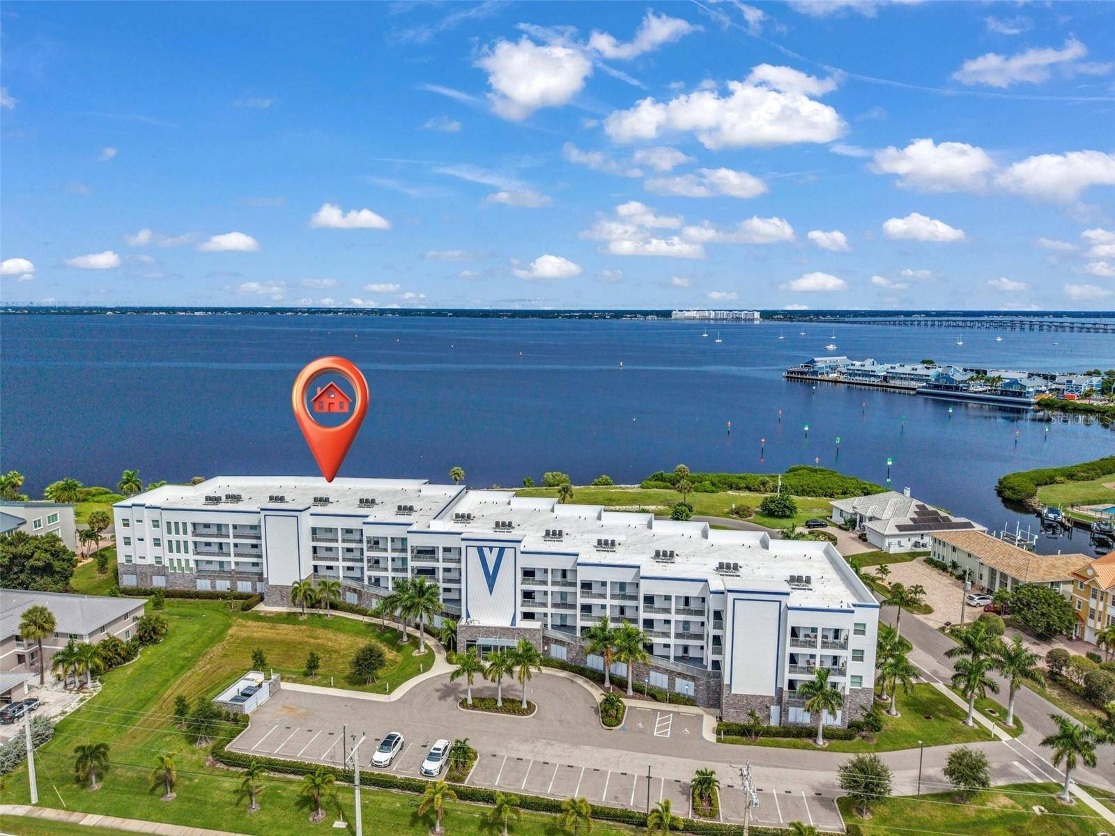 1425 PARK BEACH CIR #124, Punta Gorda, FL 33950