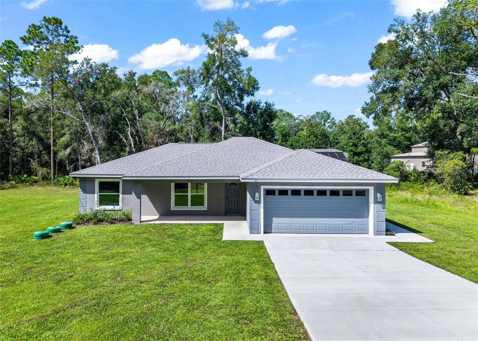 6 BAY PASS TER, Ocklawaha, FL 32179