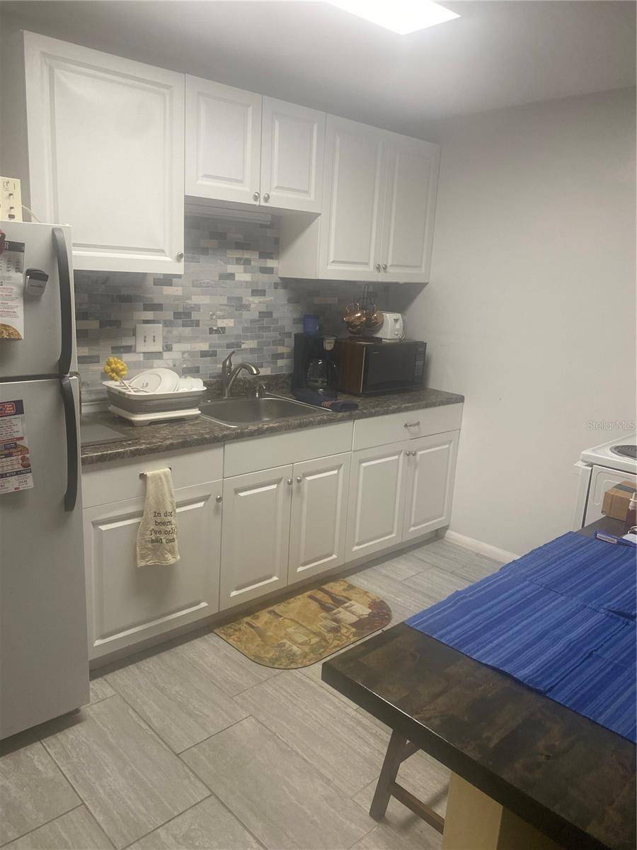 1015 SW 9TH ST #C-2, Gainesville, FL 32601