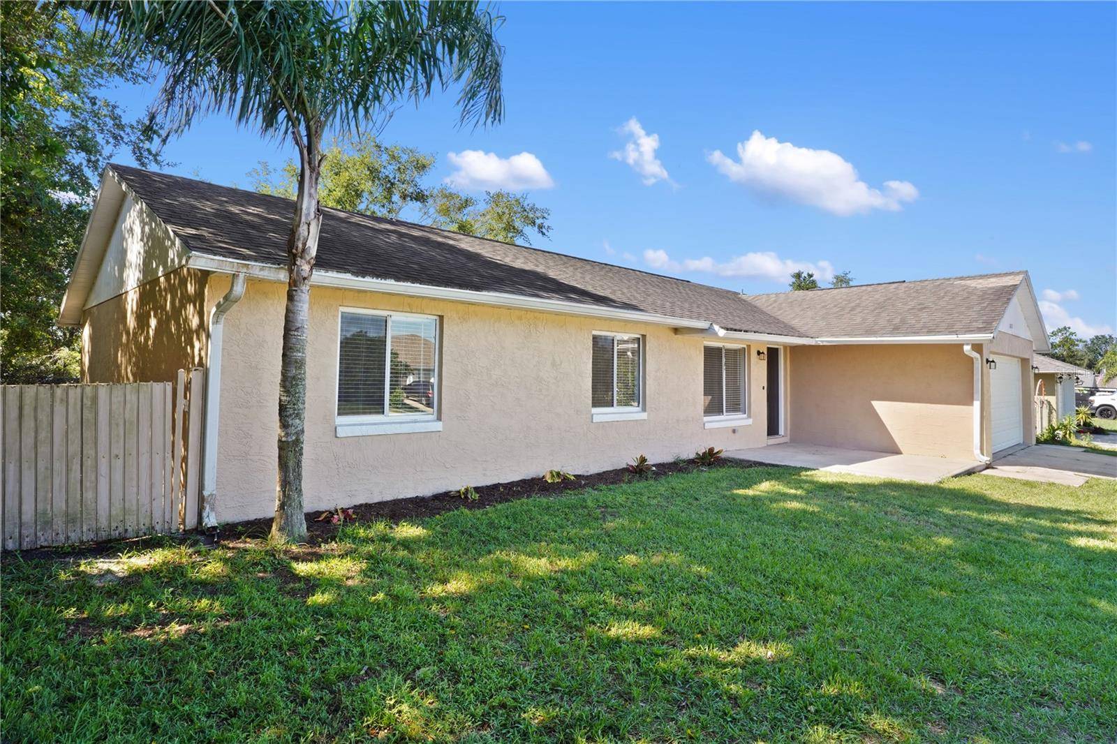 2673 WINDSOR HEIGHTS ST, Deltona, FL 32738