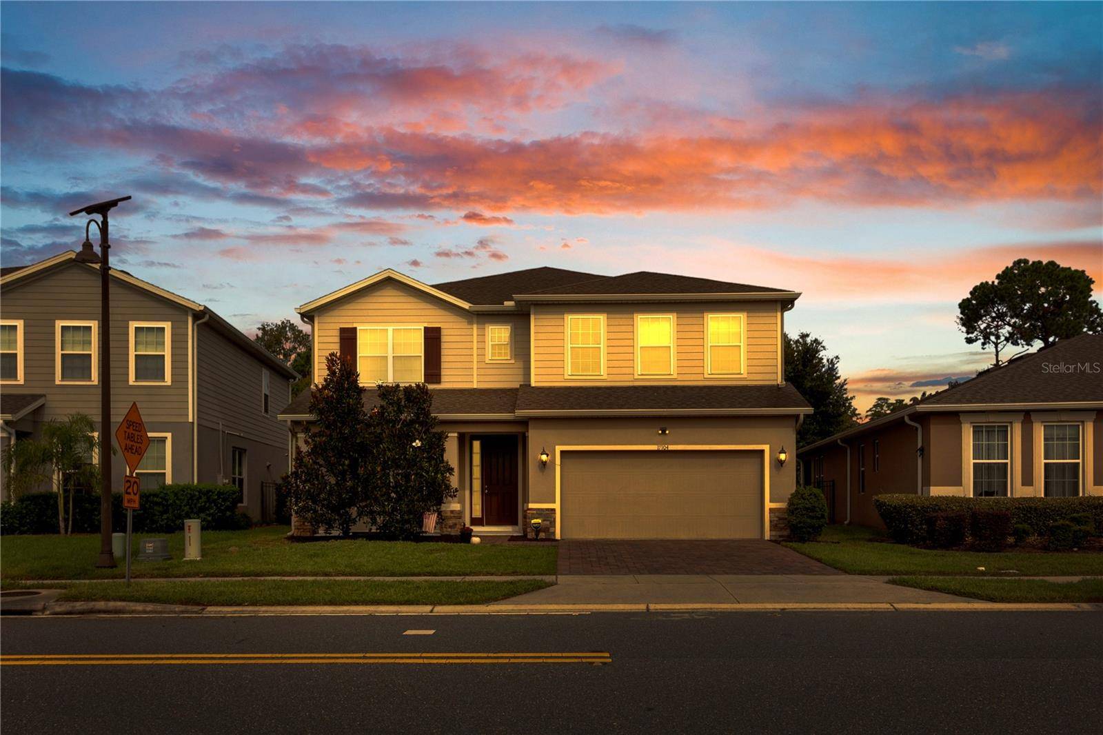 17104 GOLDCREST LOOP, Clermont, FL 34714