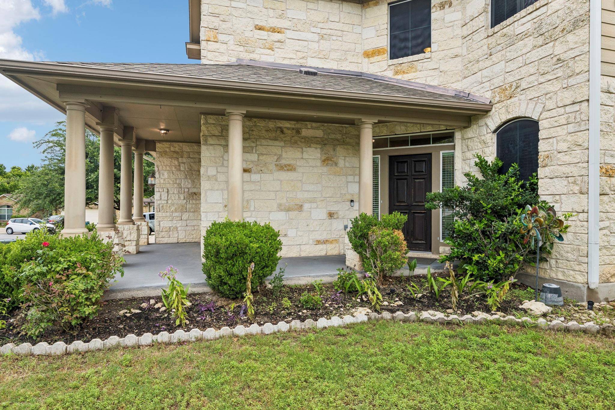 100 Sandy Lyle CV, Round Rock, TX 78664