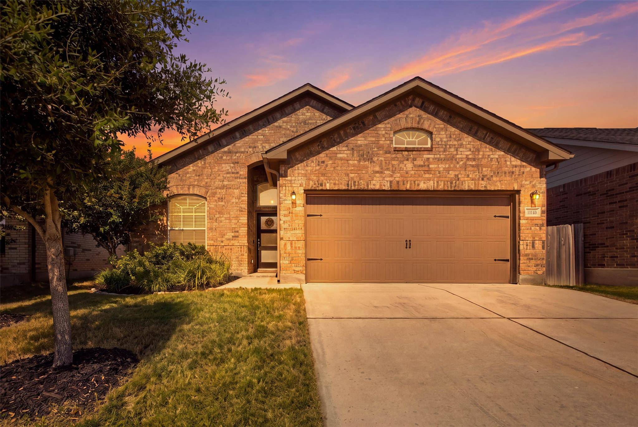 1061 Blue Oak BLVD, San Marcos, TX 78666