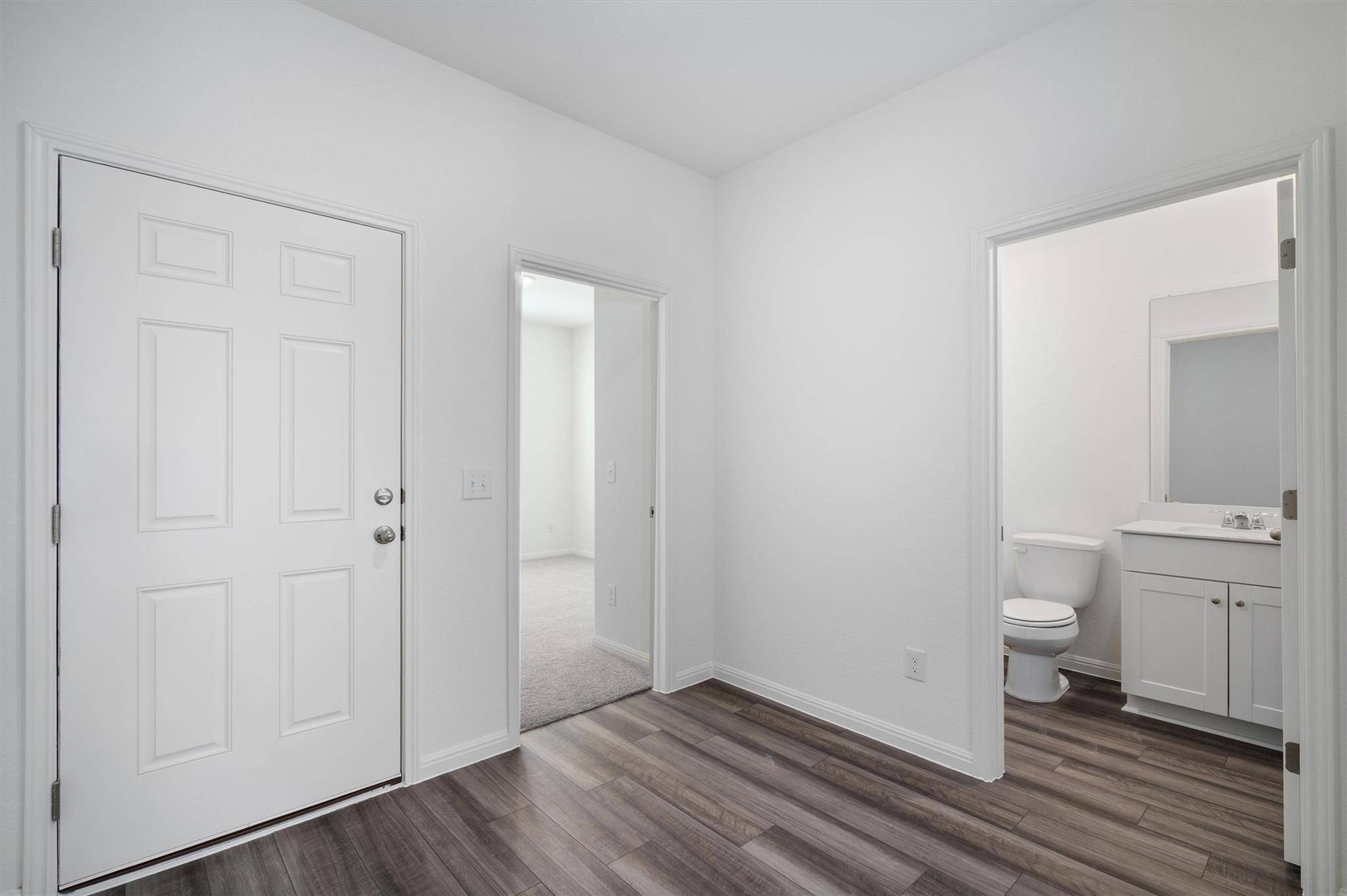 105 Bridgeview DR, Hutto, TX 78634