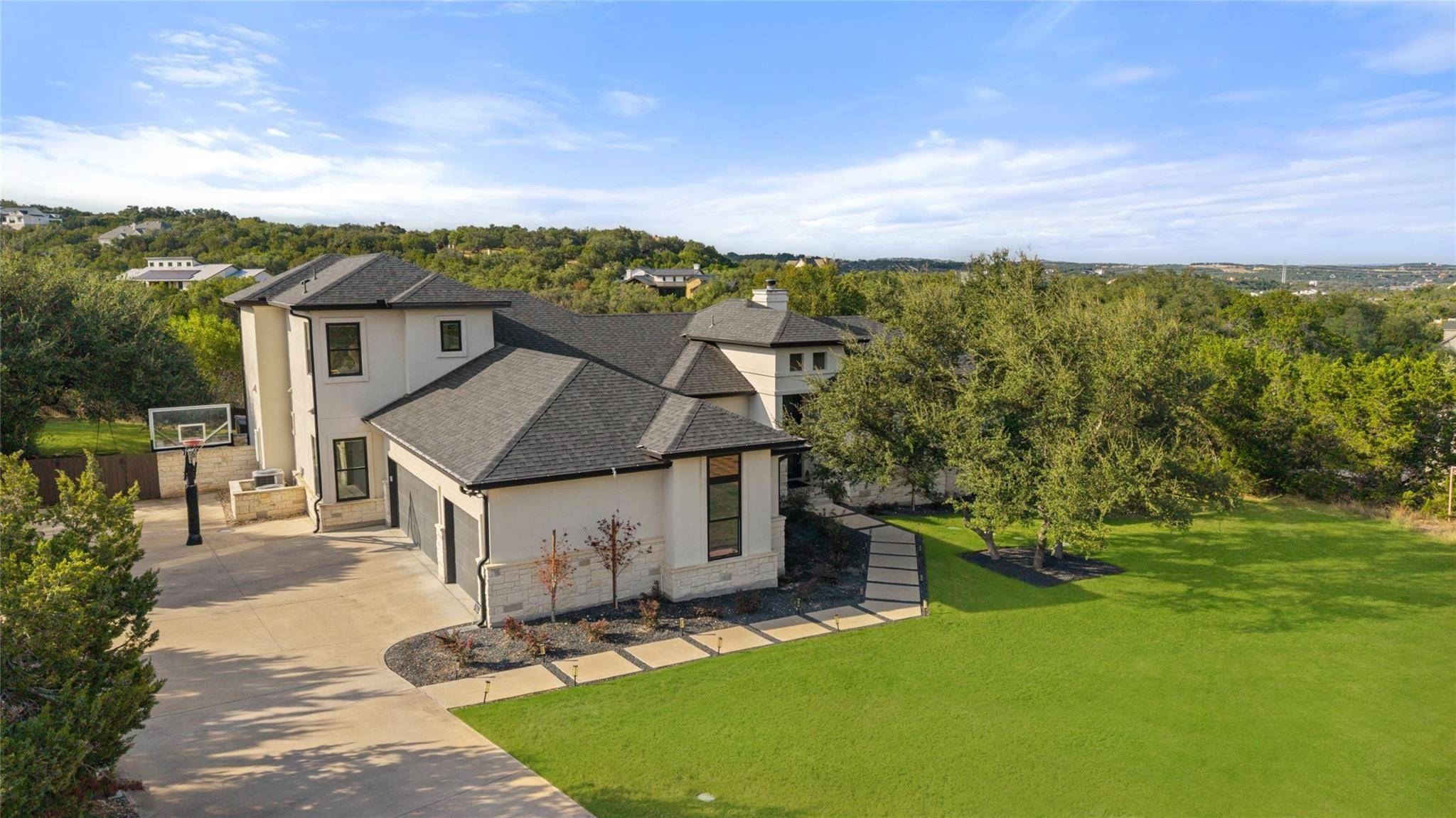 4604 Wild Cow CV, Spicewood, TX 78669