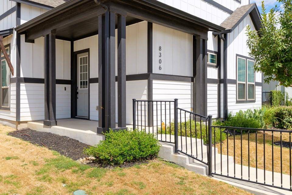 8306 Corrigan PASS, Austin, TX 78744