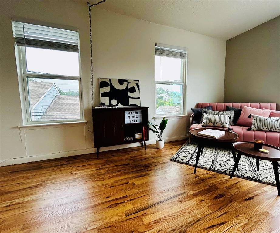 808 Winflo ST #205, Austin, TX 78703