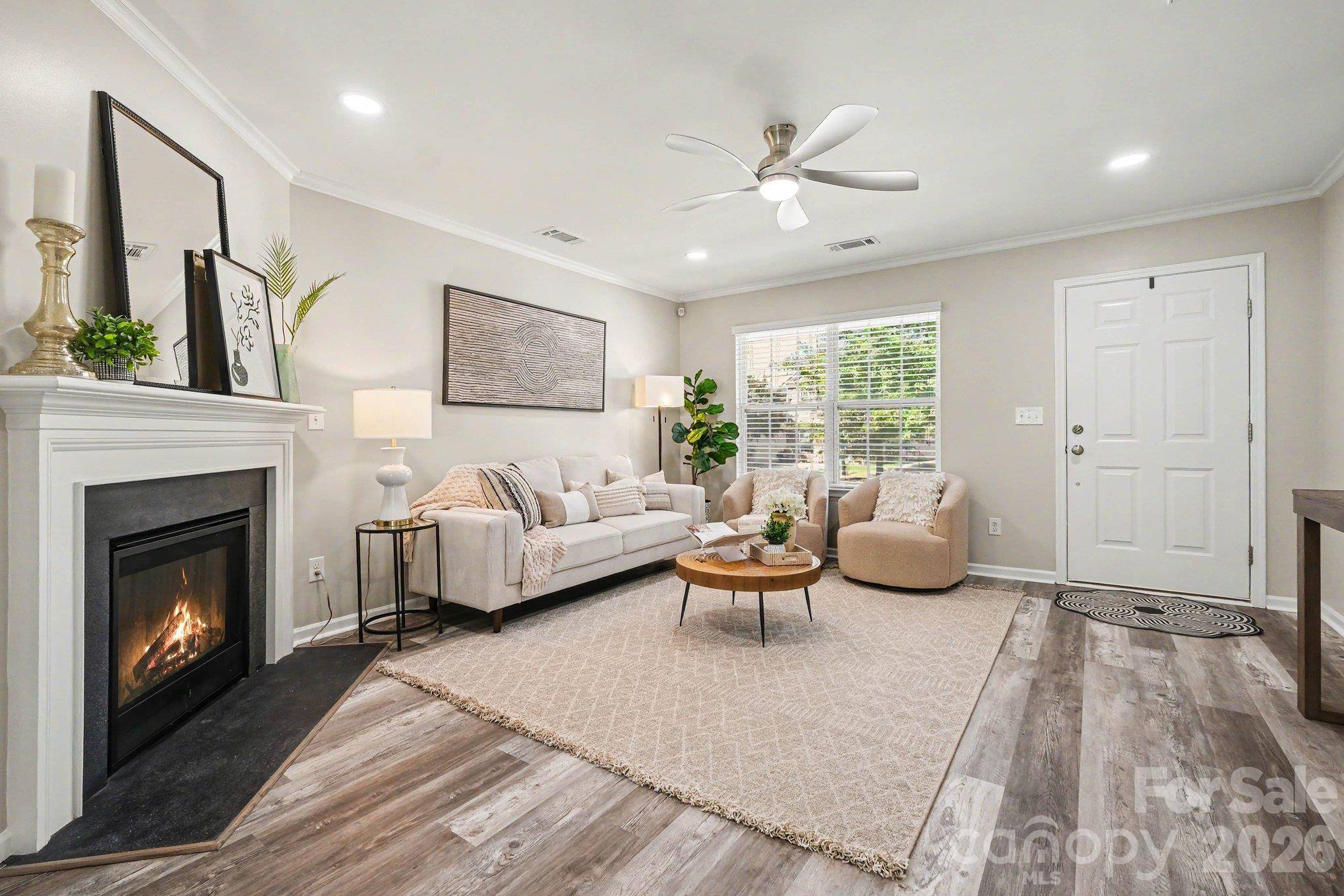 6826 Broad Valley CT, Charlotte, NC 28216