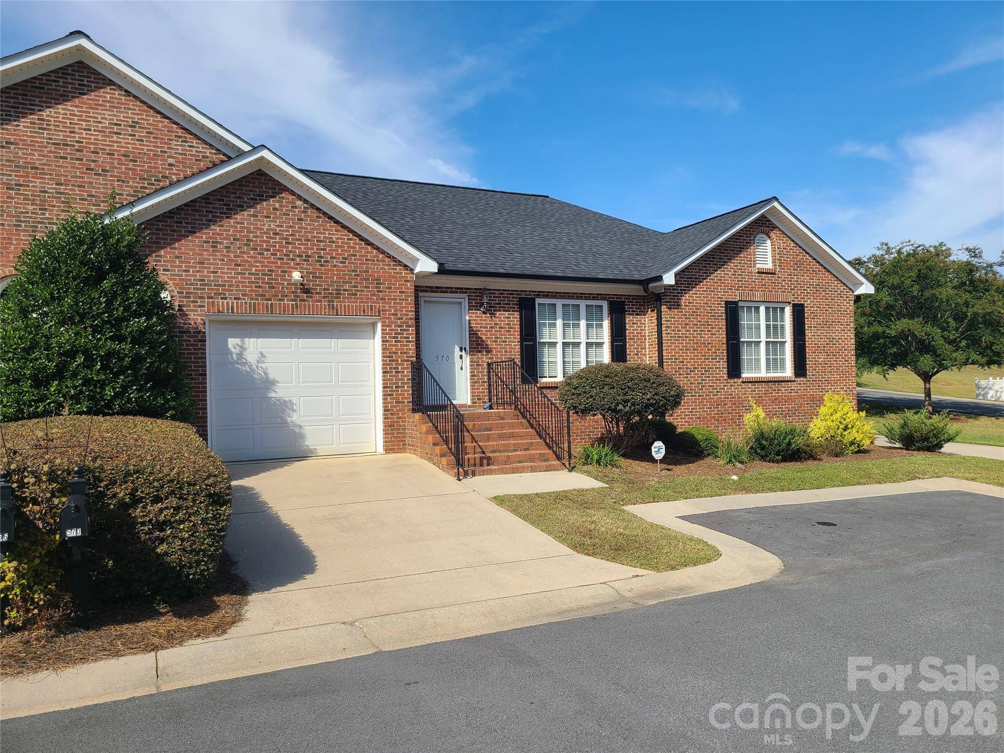 570 Queen Brogan CT #77, Gastonia, NC 28054