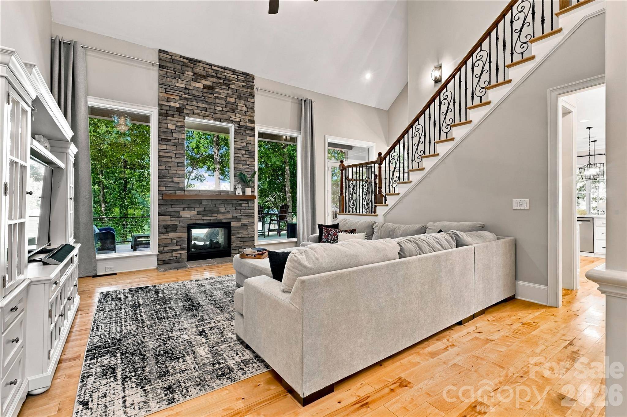 2227 Metcalf DR, Sherrills Ford, NC 28673