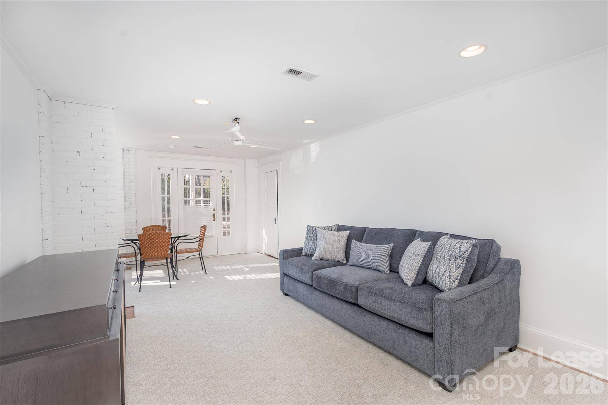 320 E Worthington AVE, Charlotte, NC 28203