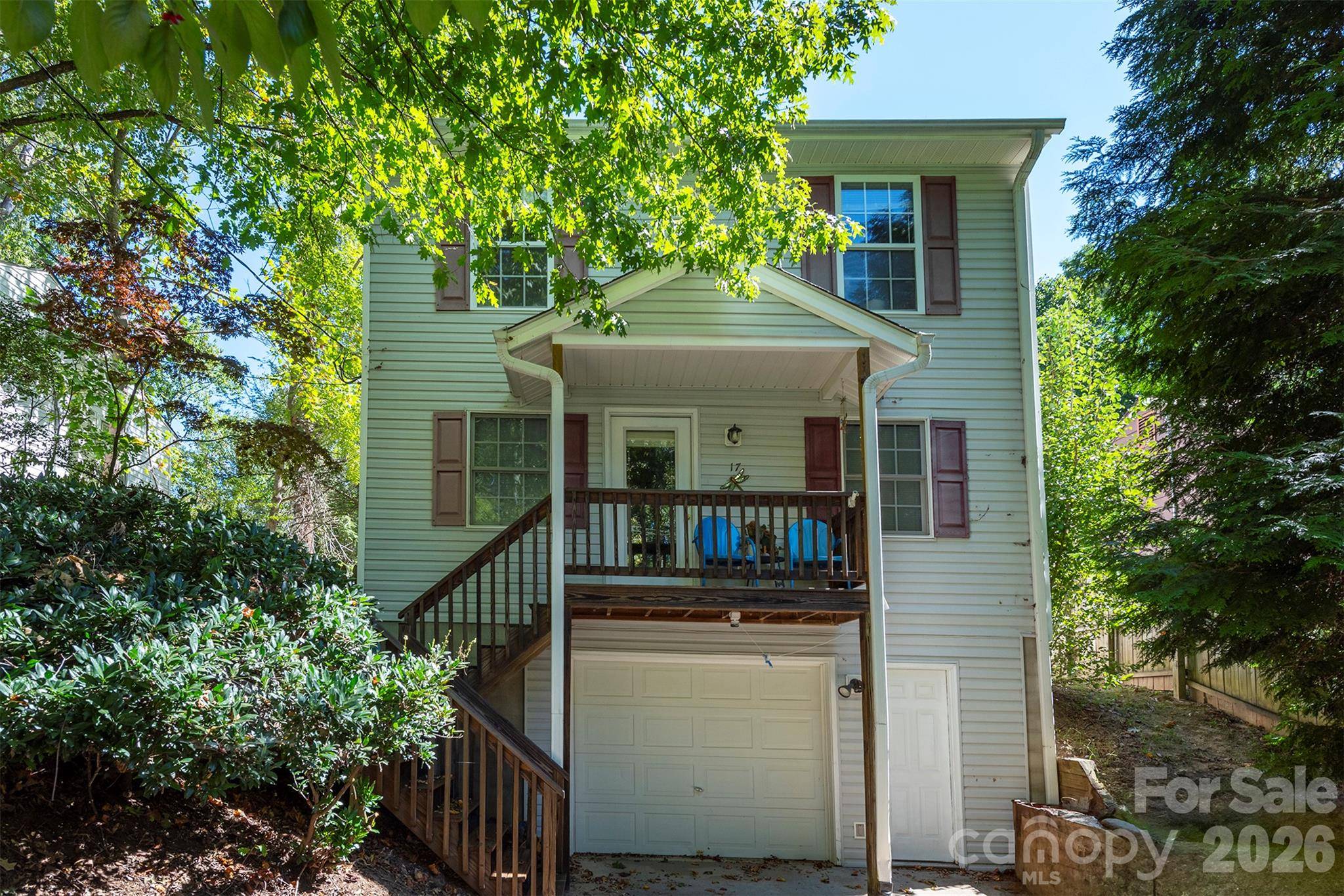 17 Castle ST, Asheville, NC 28803
