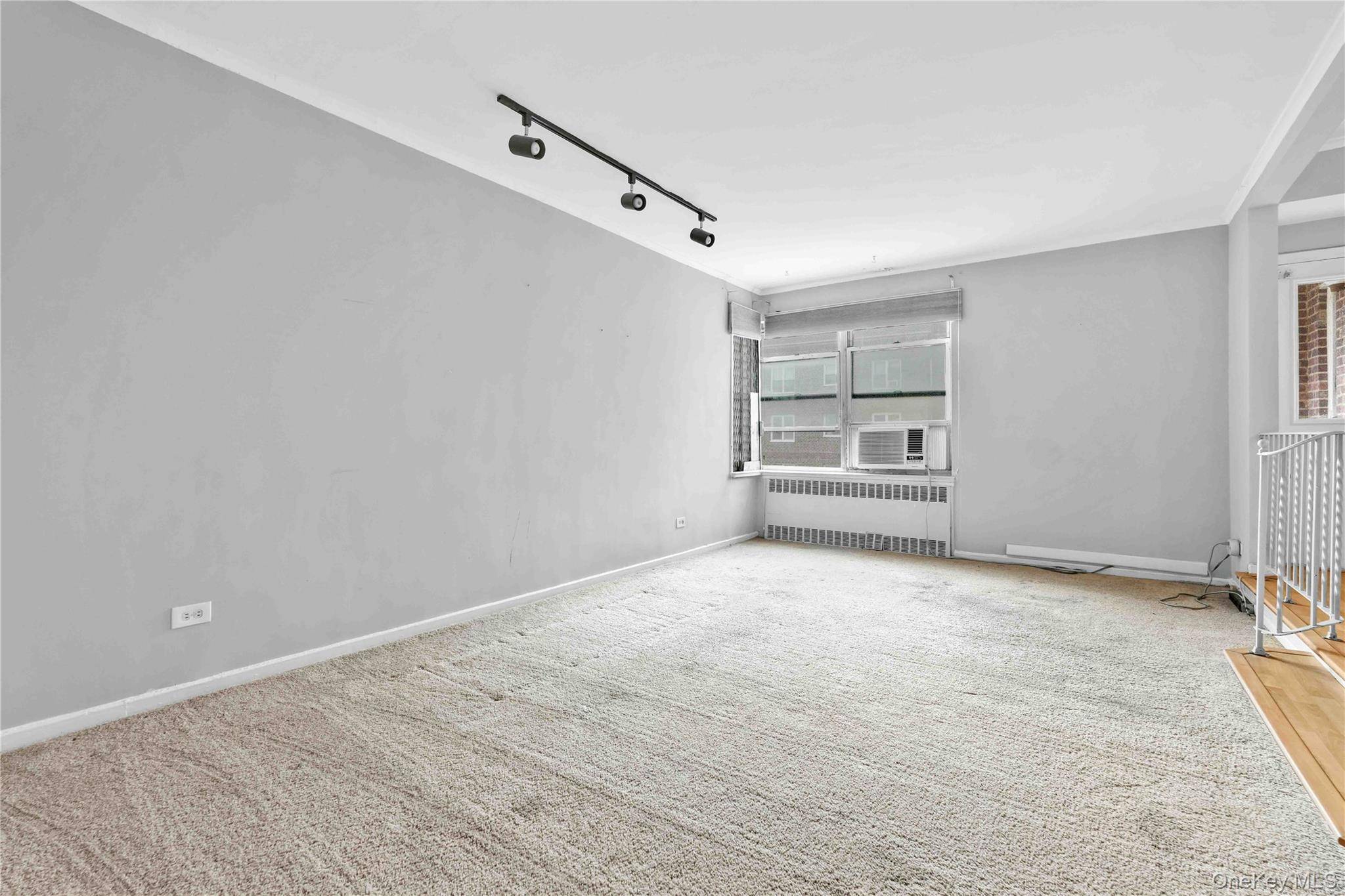 67-38 108th ST #B52, Forest Hills, NY 11375