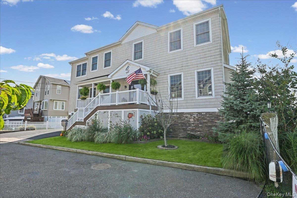 632 Arthur ST, Baldwin, NY 11510