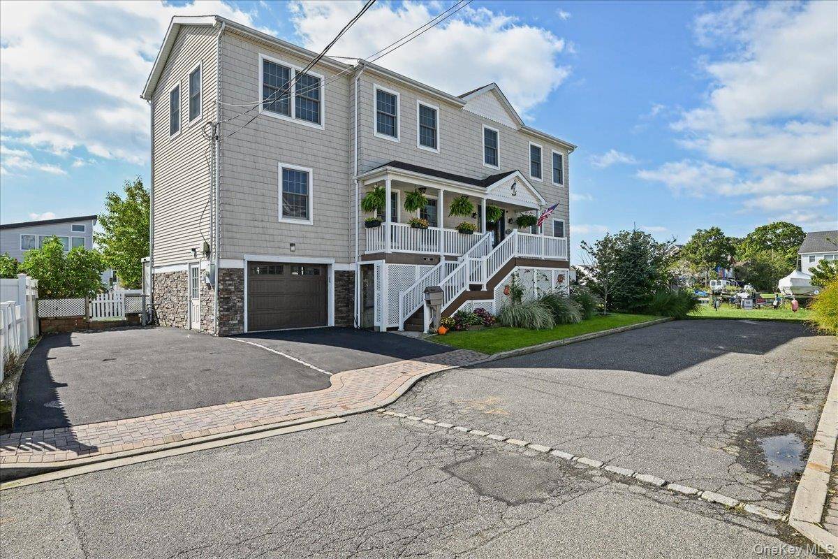 632 Arthur ST, Baldwin, NY 11510